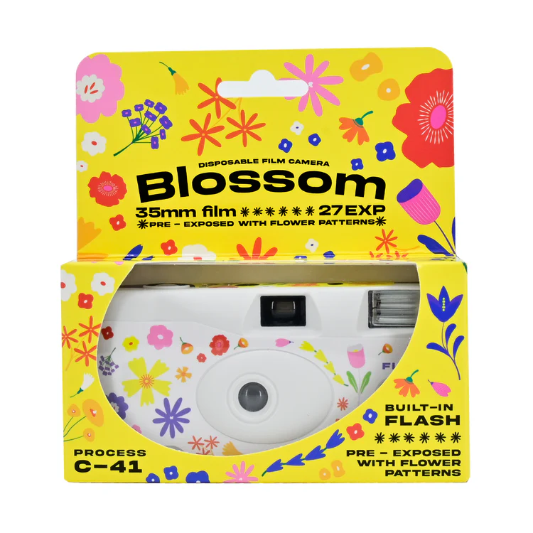 Retocolor Blossom 400 35mm Disposable Film Camera with 27 exposures