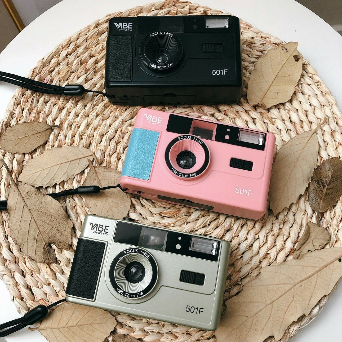 VIBE Photo German 501F Vintage 35mm Reusable Photo Film Camera (Parallel Import)