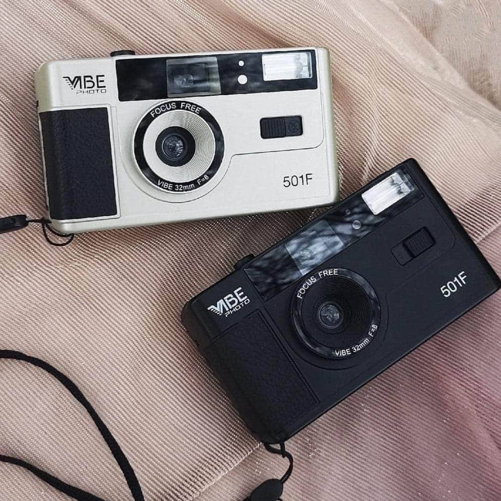 VIBE Photo German 501F Vintage 35mm Reusable Photo Film Camera (Parallel Import)