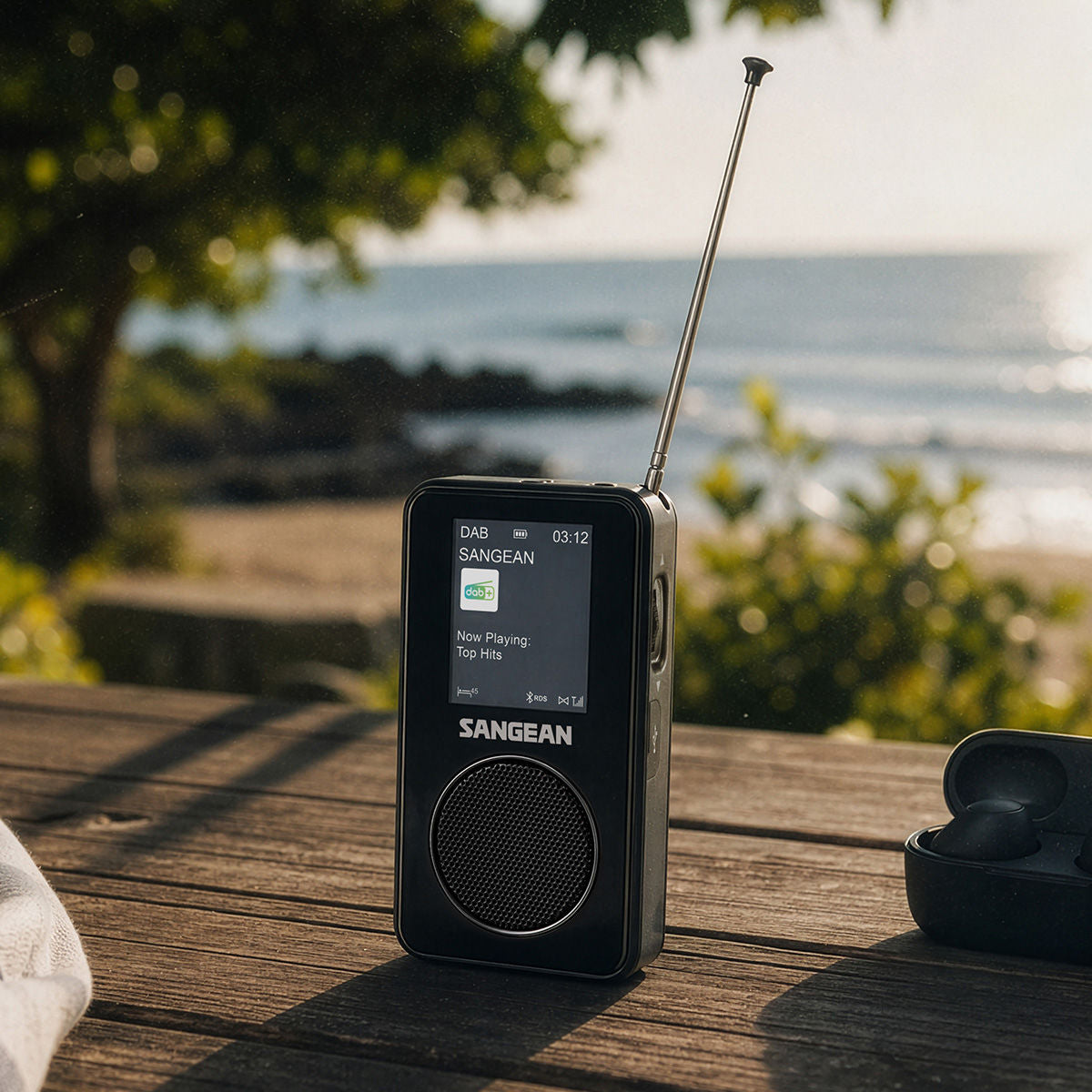 SANGEAN DPR-35BT DAB+ / FM-RDS / Bluetooth TX Digital Radio