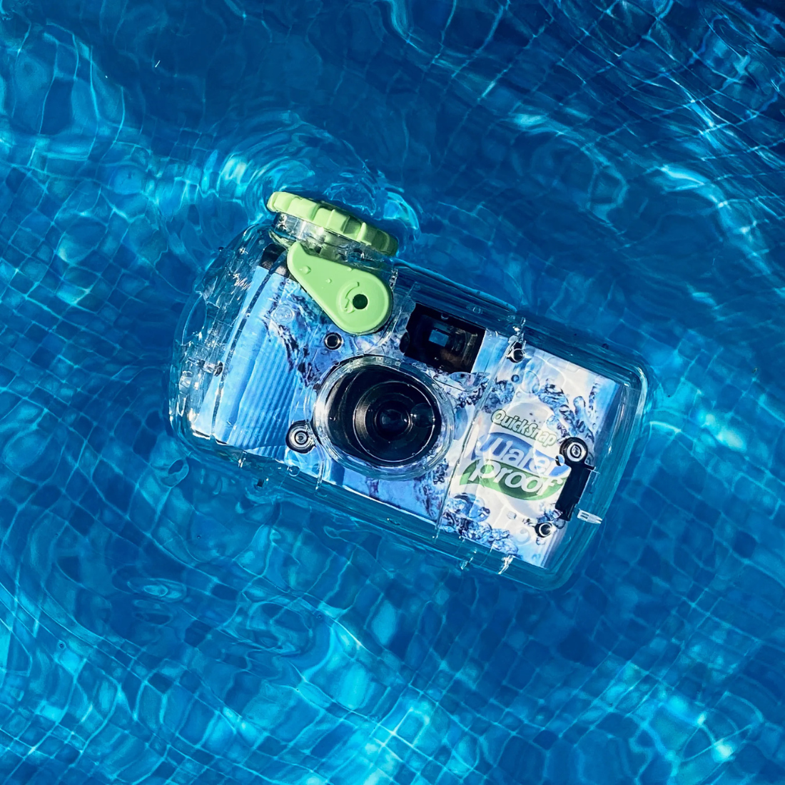 Fujifilm Quicksnap Waterproof One-Time-Use Disposable Film Camera (ISO 800, 27 Exposures)