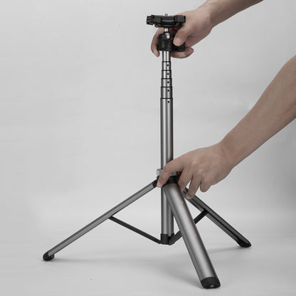 Tamrac Adventure Pod 1600M Extendable Vlog Tripod