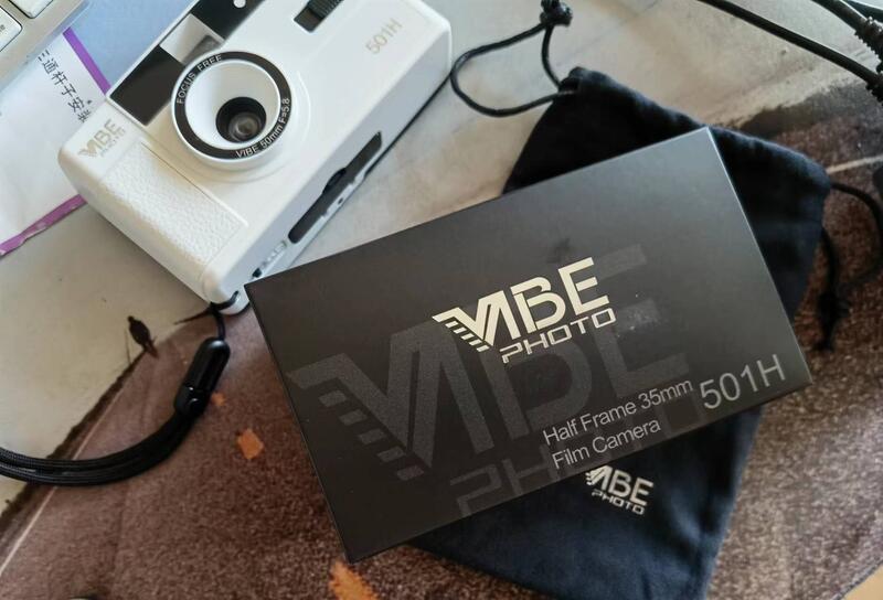  VIBE Photo 德國 501H 24x36mm 復古風半格菲林相機 (白色) (平行進口)